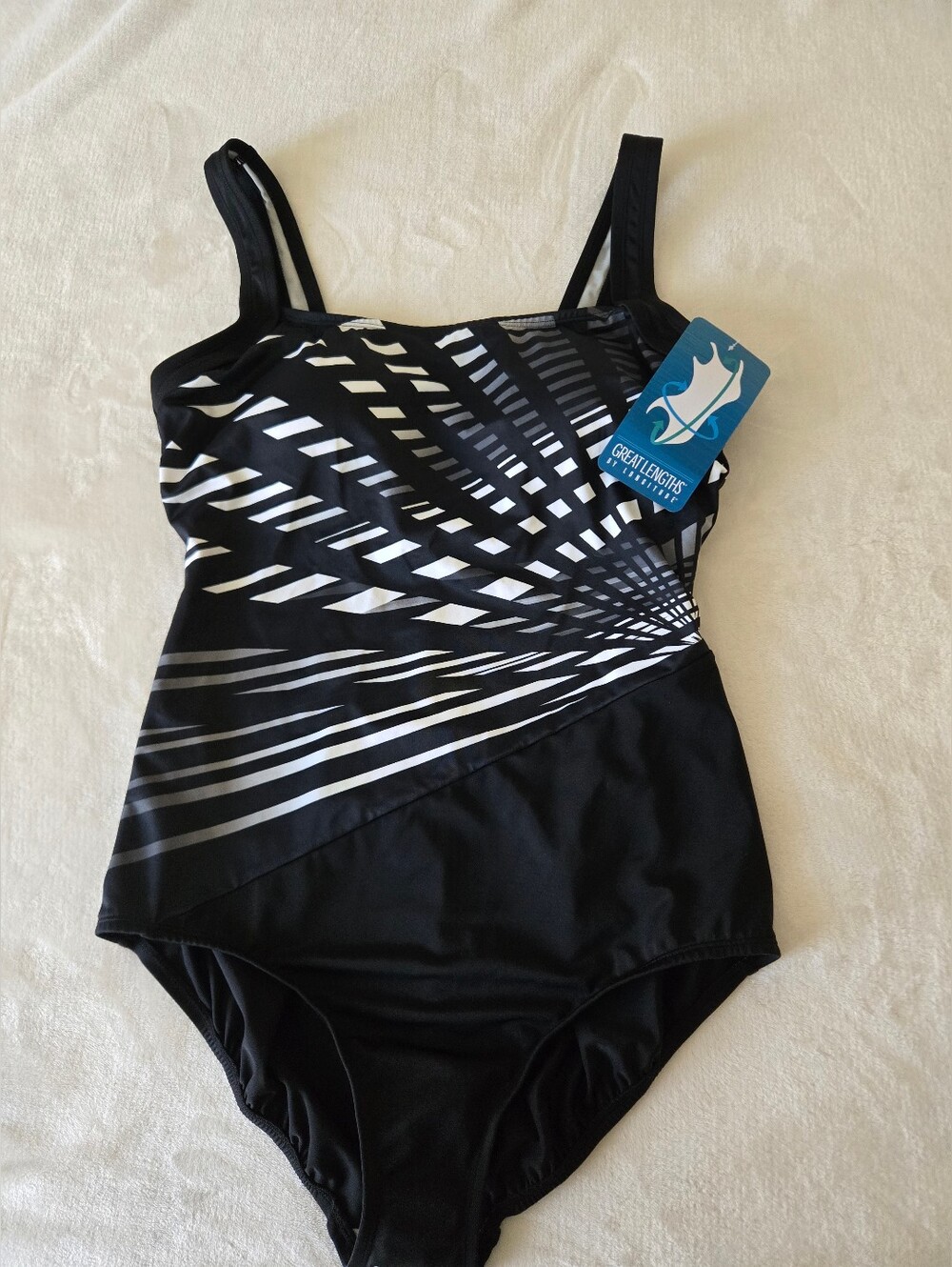 NWT Size 18 - Great Lengths by Longitude Black & White Swimsuit